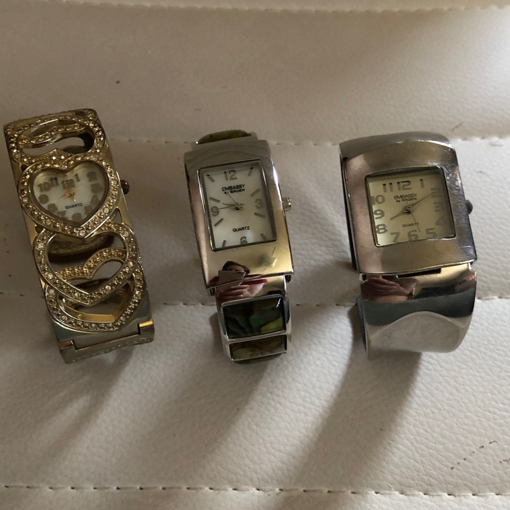 Bass Women's Silver Tone Rectangular Bracelet Watch